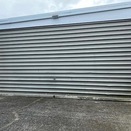 7Br 3Bh Beach Escape. 2 Min To Browns Bay Beach Auckland Exterior photo