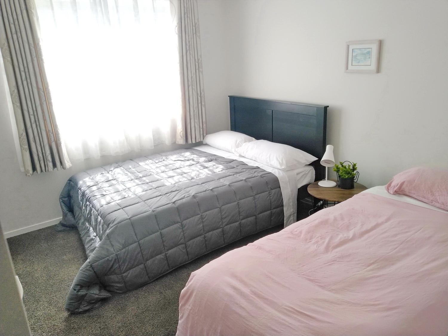 7Br 3Bh Beach Escape. 2 Min To Browns Bay Beach Auckland Exterior photo